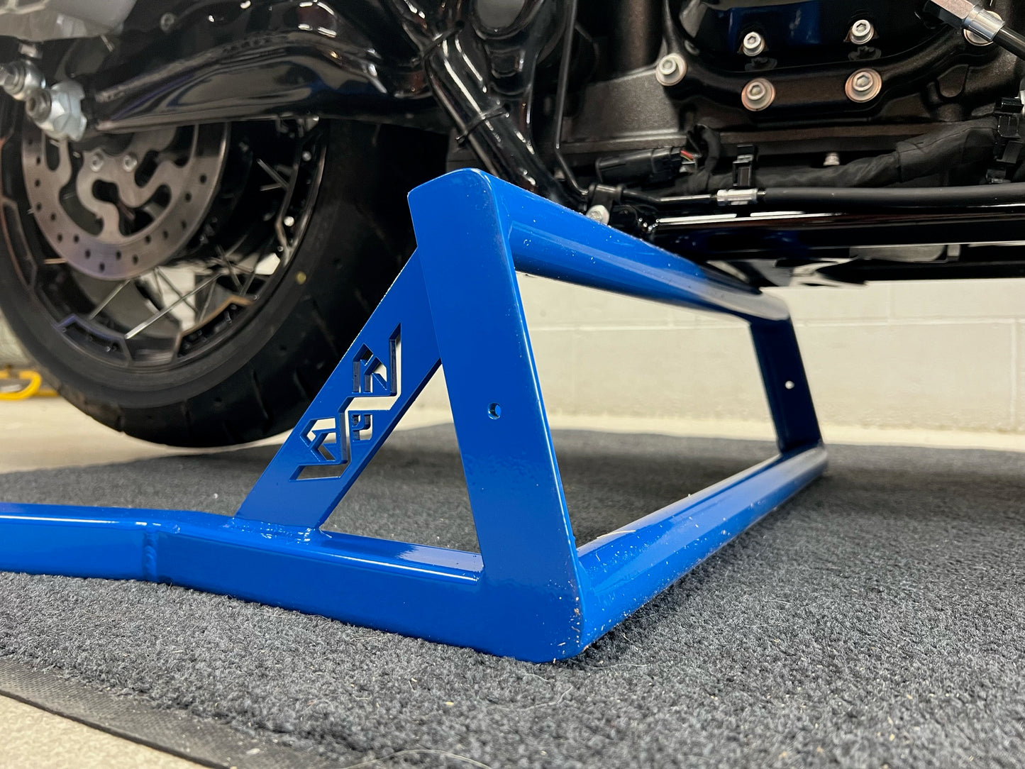 Shop Stand Motorcycle garage stand Harley-Davidson